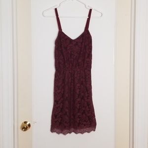 🌷Studio Maroon Cute Dress